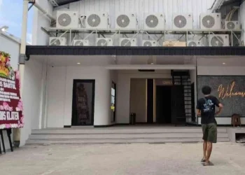 Bangunan Gereja Misi Sejahtera (GMS) Bantul di wilayah Glugo, Panggungharjo, Sewon, Bantul menjadi sorotan publik usai polemik pembubaran ibadah yang ramai diperbincangkan di media sosial. Sejumlah warga memiliki pandangan berbeda terkait keberadaan tempat ibadah tersebut.