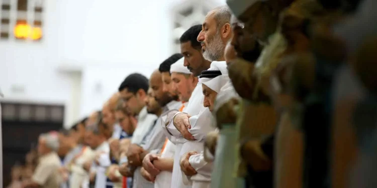 Ilustrasi gambar Sholat