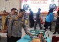 Kapolres OKU Timur AKBP Adik Listiyono meninjau langsung pelaksanaan bakti kesehatan sunat massal dalam rangka Hari Bhayangkara ke-80 Tahun 2026 di Aula Wicaksana Laghawa Polres OKU Timur, Rabu (20/5/2026). Kegiatan sosial tersebut diikuti sekitar 80 anak dari berbagai kecamatan di Kabupaten OKU Timur sebagai bentuk kepedulian Polri kepada masyarakat.