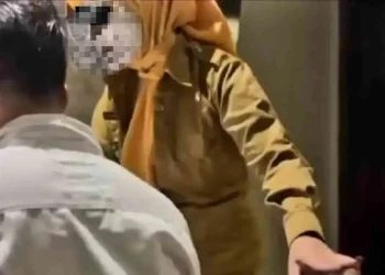 Link Video Guru Bahasa Inggris vs Murid Diburu Warganet, Klaim Part 2 Telegram Jadi Sorotan