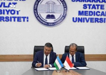 Rektor Universitas Alma Ata Prof. dr. H. Hamam Hadi, MS., Sc.D., Sp.GK bersama Rektor Samarkand State Medical University Professor Dr. Jasur Alimjanovich Rizaev menandatangani nota kesepahaman kerja sama internasional di Samarkand, Uzbekistan, Rabu (20/5/2026). Kerja sama tersebut mencakup pengembangan riset, publikasi ilmiah, serta pertukaran dosen dan mahasiswa di bidang kedokteran dan ilmu kesehatan.
