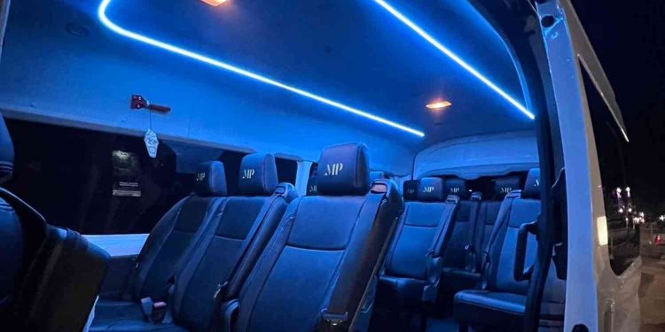 MPTRANS Hadirkan Layanan Sewa Hiace Premio Luxury untuk Perjalanan Premium dan Rombongan Nyaman