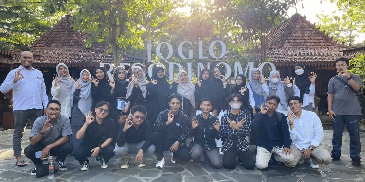 “One Data, One Family”, Reuni Alumni Sistem Informasi UAA Jadi Ajang Bangun Jejaring Profesional