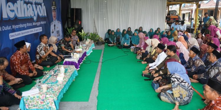 Bupati Medhayoh Jadi Sarana Edukasi Program Beasiswa dan Bantuan Sosial di Bojonegoro