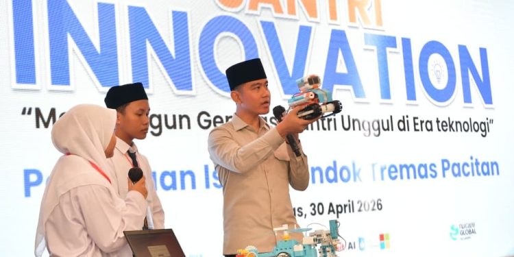 Wapres Dorong Santri Pacitan Kuasai Teknologi Modern