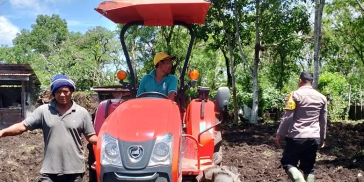 Polsek Bukit Inventarisasi Lahan Produktif untuk Ketahanan Pangan