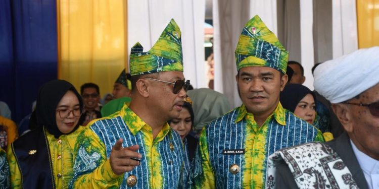 Bupati Pulang Pisau Hadiri Peringatan HUT ke-74 Hulu Sungai Utara untuk Perkuat Kerja Sama Daerah