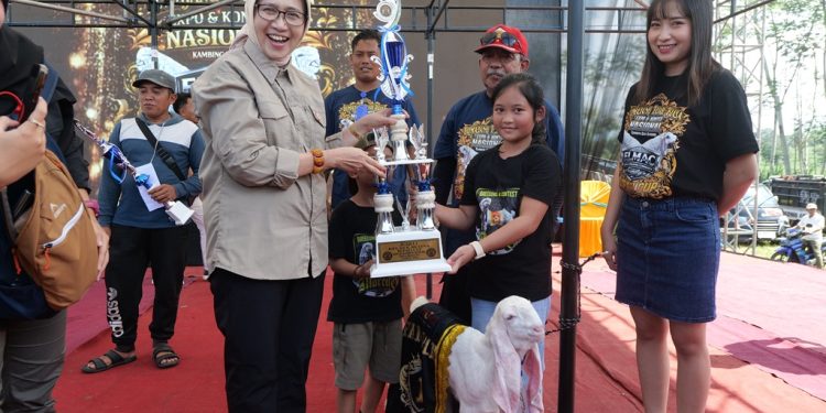 Pemkab Lumajang Dorong Ekosistem Terpadu untuk Majukan Peternakan