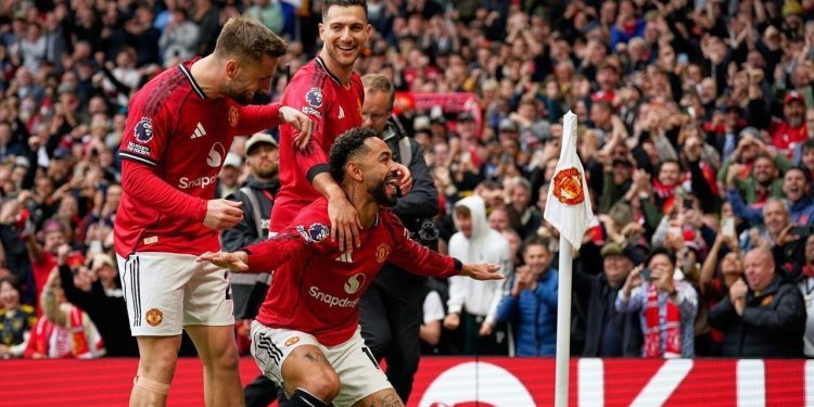 Manchester United Raih Kemenangan 3-2 atas Liverpool di Old Trafford