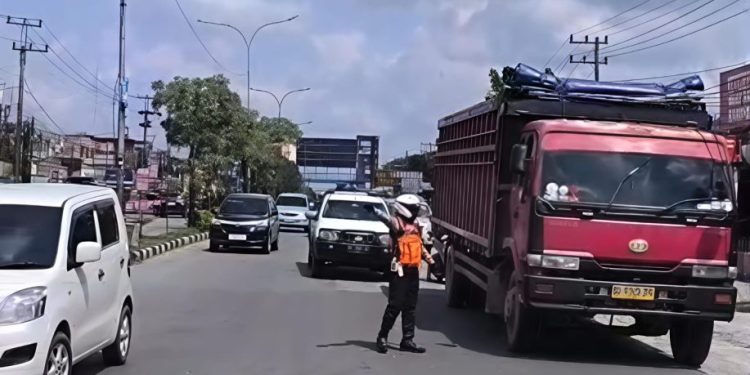Dishub Pekanbaru Perketat Pengawasan Truk ODOL di Pintu Masuk Kota