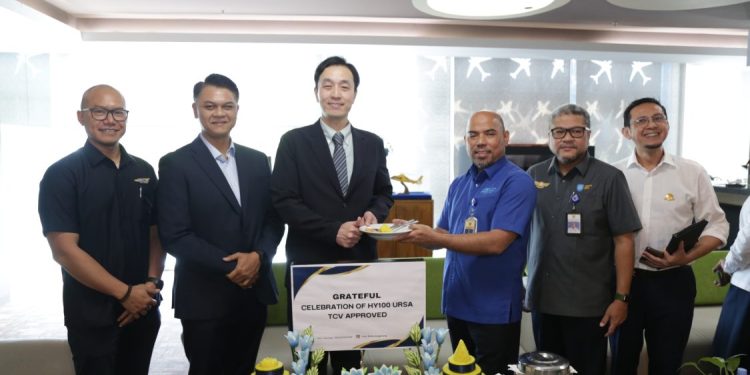 Kemenhub Resmi Sertifikasi Drone Kargo HY100 untuk Dorong Inovasi Penerbangan