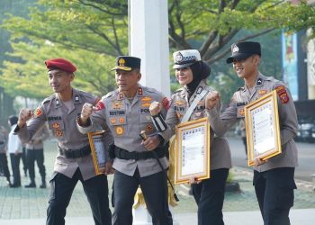 Polwan Purwakarta Raih Penghargaan di Kemala Run Bali
