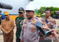 Polda Papua Tengah Pastikan Bantuan Pangan Bulog Tersalurkan ke Daerah Rawan Konflik