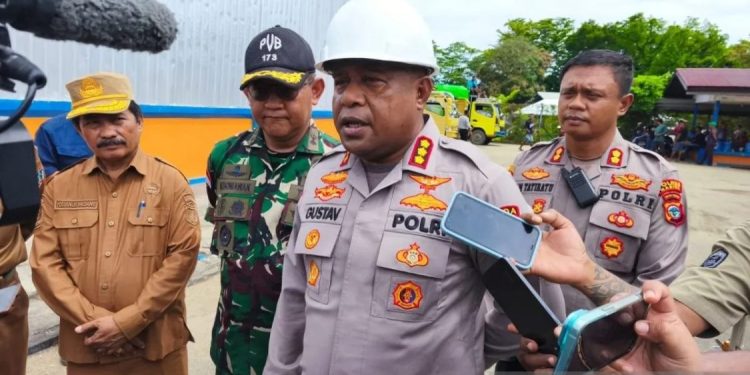 Polda Papua Tengah Pastikan Bantuan Pangan Bulog Tersalurkan ke Daerah Rawan Konflik