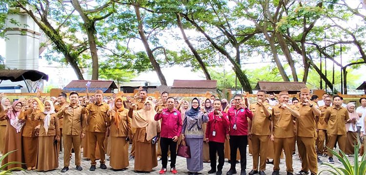 Diskumperindag Gorontalo dan Universitas Bina Mandiri Kerja Sama Tingkatkan SDM