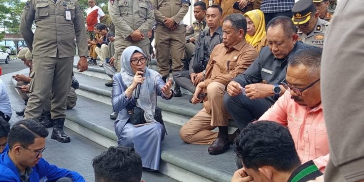 DPRD Gorontalo Usulkan Penghapusan Status Guru Kontrak