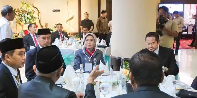 Pemkab Lumajang Dorong Akses Pembiayaan Inklusif di RUPST Bank Jatim 2025
