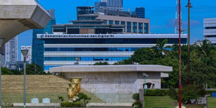 Tiga Perusahaan Telekomunikasi Ikuti Tahap Awal Seleksi Frekuensi 700 MHz dan 2,6 GHz