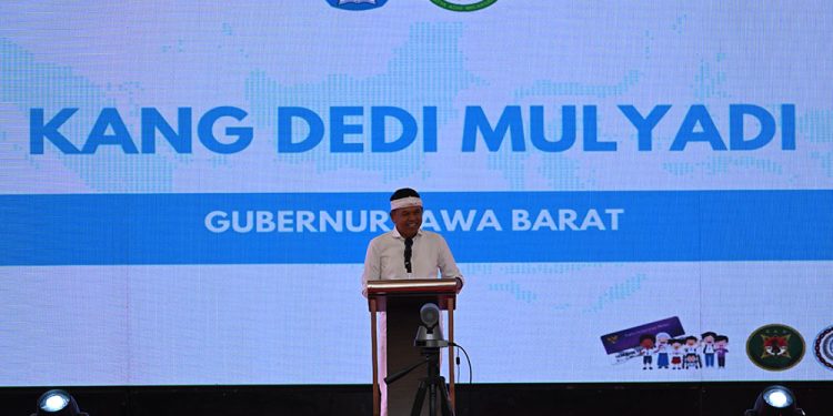 Gubernur Jawa Barat Dedi Mulyadi Tegaskan Pentingnya Penyaluran Tepat Program Indonesia Pintar
