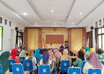 Sekolah Rabu Sekar Melati di Depok Tingkatkan Keterampilan Masyarakat