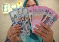 Pengaruh Faktor Global dan Musiman terhadap Nilai Tukar Rupiah