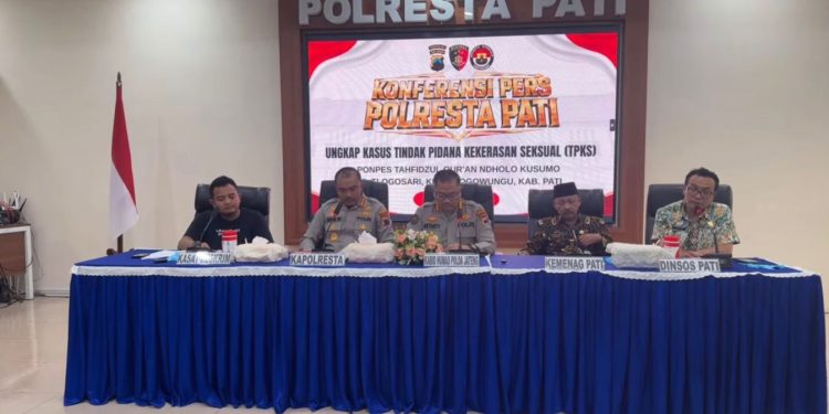 Polisi Ungkap Modus Pencabulan di Ponpes Dholo Kusumo