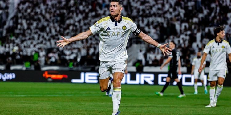 Al Nassr Menang 4-2 atas Al Shabab, Cristiano Ronaldo Cetak Gol ke-100 di Arab Saudi