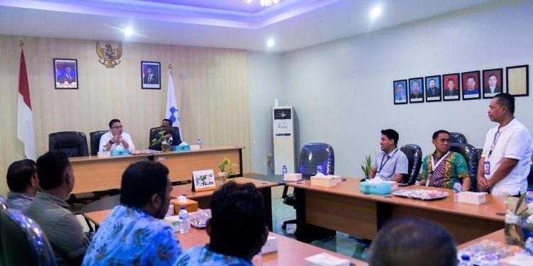 Wamenkomdigi Dorong Balmon Jayapura Tingkatkan Pengawasan Frekuensi di Papua