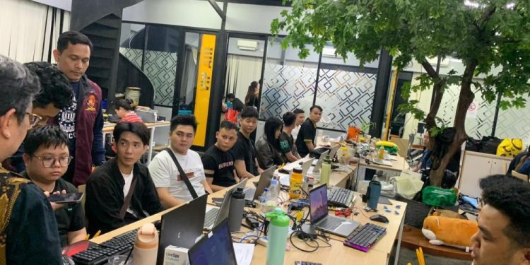 321 WNA Tersangka Judi Online Dipindahkan ke Kantor Imigrasi untuk Pemeriksaan