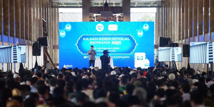 Masjid Istiqlal Anugerahkan Penghargaan kepada AMDK Lokal