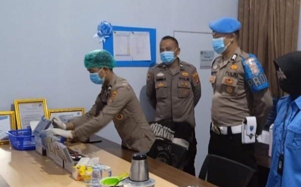 Tim Keamanan Pangan Polres Lampung Utara Periksa Kualitas Makanan di SPPG
