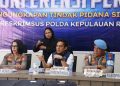 Polda Kepri Bongkar Jaringan Judi Online yang Dikelola WNA di Batam