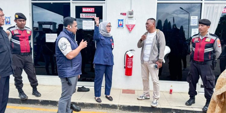 Wali Kota Banjarbaru Tinjau SPBU untuk Pastikan Ketersediaan BBM