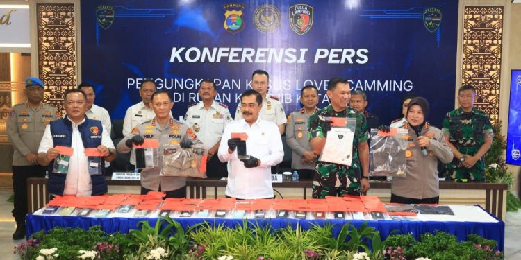 Polda Lampung Bongkar Kasus Love Scamming dengan Kerugian Rp1,4 Miliar