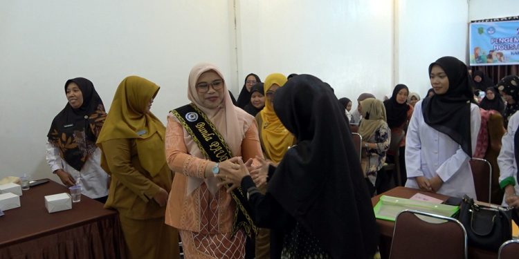 Pemkab Sambas Tingkatkan Pendidikan Karakter Anak Lewat Bimtek PAUD Holistik