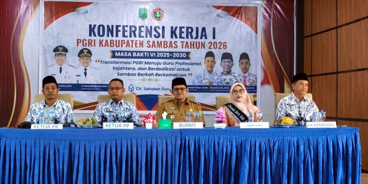 Pemkab Sambas Dukung Profesionalisme Guru Melalui Konferensi PGRI