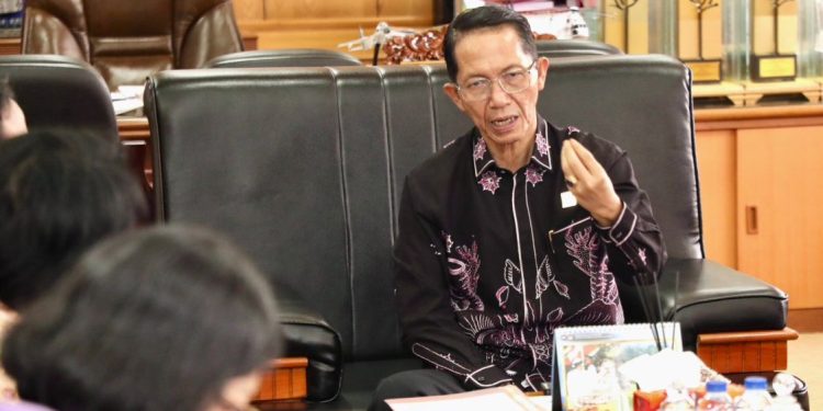 Amsakar Achmad Tekankan Pentingnya Tenaga Kerja Lokal dalam Investasi Rempang Eco-City