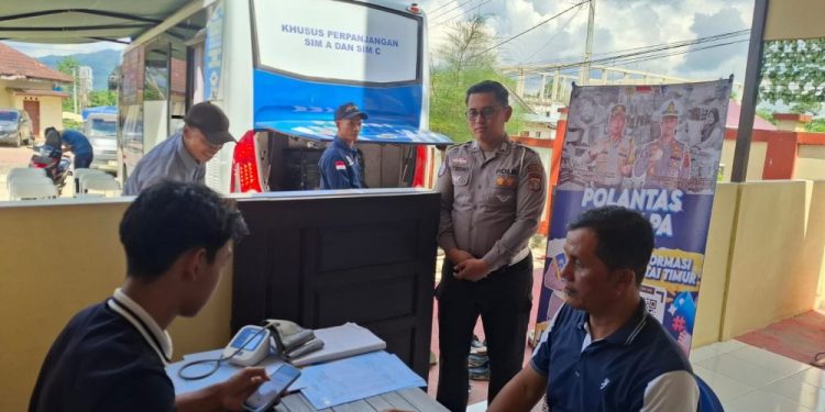 Satlantas Kutim Gelar Layanan SIM Keliling di Kaliorang untuk Warga Terpencil