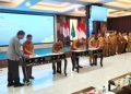 Bupati Kayong Utara Tandatangani Addendum Kerja Sama Perlindungan Kekayaan Intelektual
