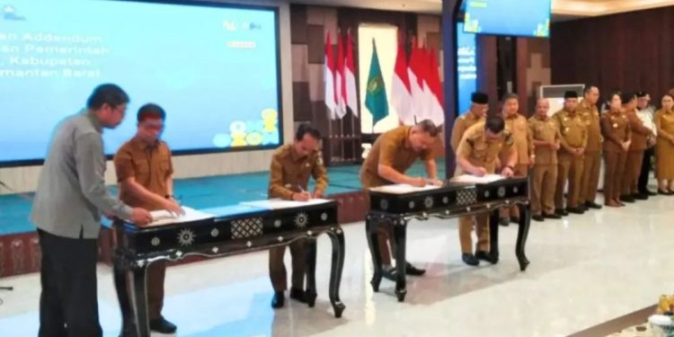 Bupati Kayong Utara Tandatangani Addendum Kerja Sama Perlindungan Kekayaan Intelektual