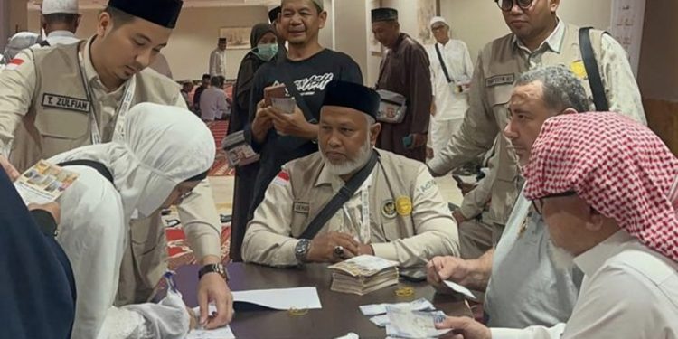 Penyaluran Dana Wakaf Baitul Asyi Dimulai, Jemaah Haji Aceh Terima 2.000 Riyal