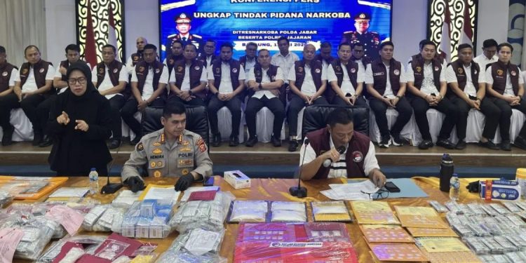 Polda Jawa Barat Amankan 593 Tersangka Narkoba dalam Dua Bulan