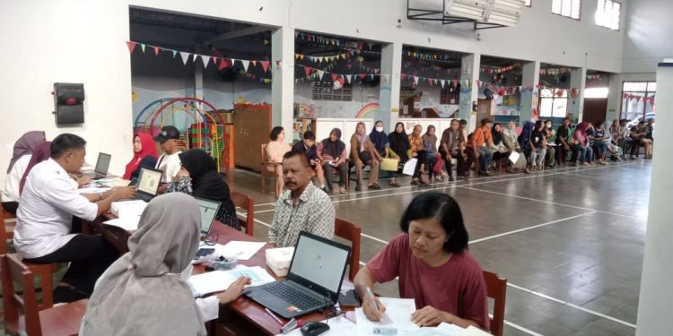 Kecamatan Depok Layani 109 Dokumen Kependudukan Melalui Program ‘Jebol Target’