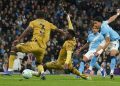 Manchester City Dekati Arsenal dalam Persaingan Trofi Premier League 2025/2026