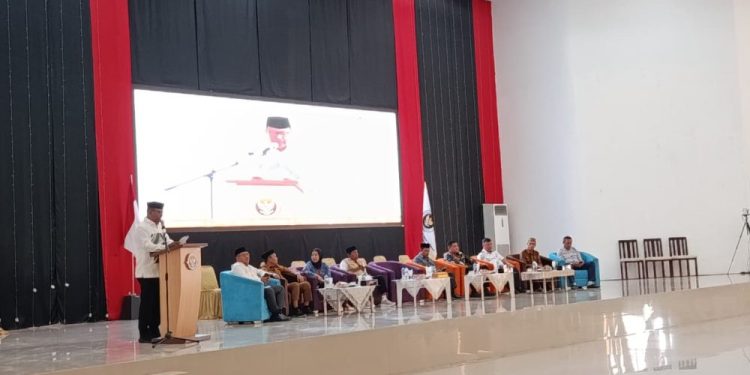Sekdaprov Gorontalo Berangkatkan 218 Jemaah Haji Kloter 30 UPG