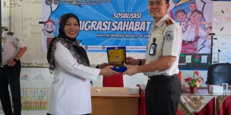 Kantor Imigrasi Sabang Adakan Sosialisasi Keimigrasian untuk Pelajar