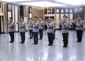 Kapolri Memimpin Pelantikan dan Sertijab Pejabat Utama Mabes Polri dan Kapolda