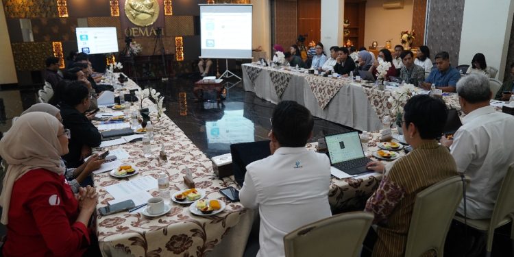 Tantangan Akurasi Bantuan Sosial Akibat Tingginya Pekerja Informal