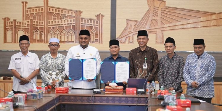 Pemkab Siak dan BWI Tingkatkan Gerakan Wakaf Produktif