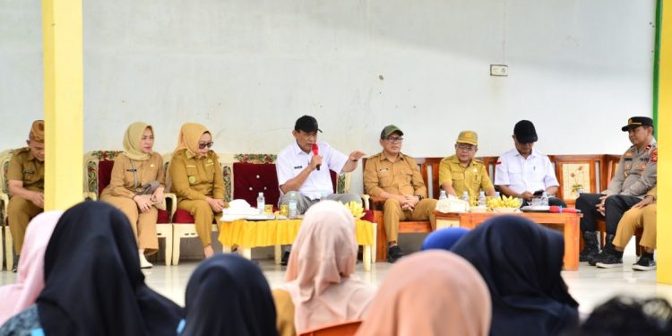 Pemprov Gorontalo Tanggapi Penurunan Harga Rumput Laut dengan Langkah Strategis